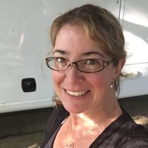 Meet your Posher, Paula